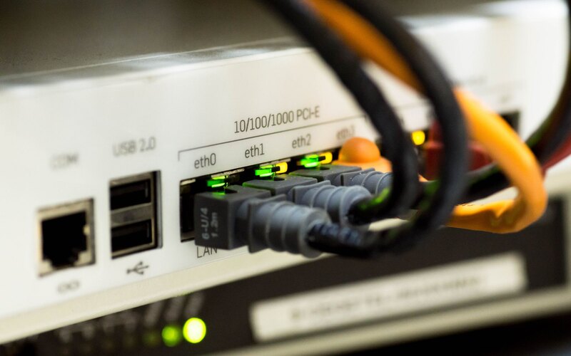 MikroTik Hotspot Email Capture