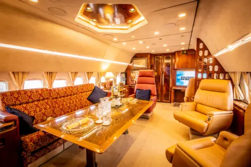PytchAir Boeing 727 Interior